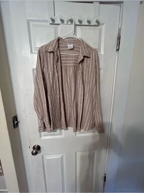 GAP Beige and White Striped Button-Down Shirt